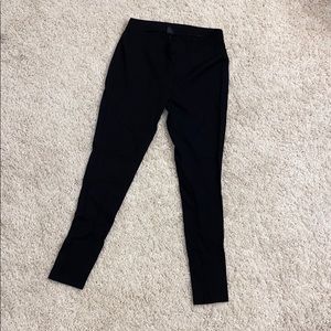 Hue black jeggings
